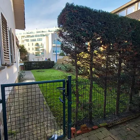 Holiday home Duinberg R-002
